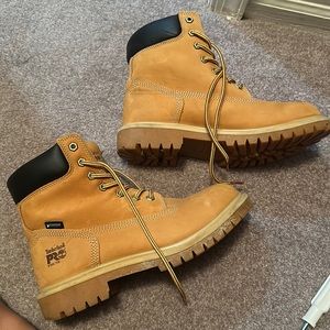 Timberland PRO women’s steel toe boots 8.5